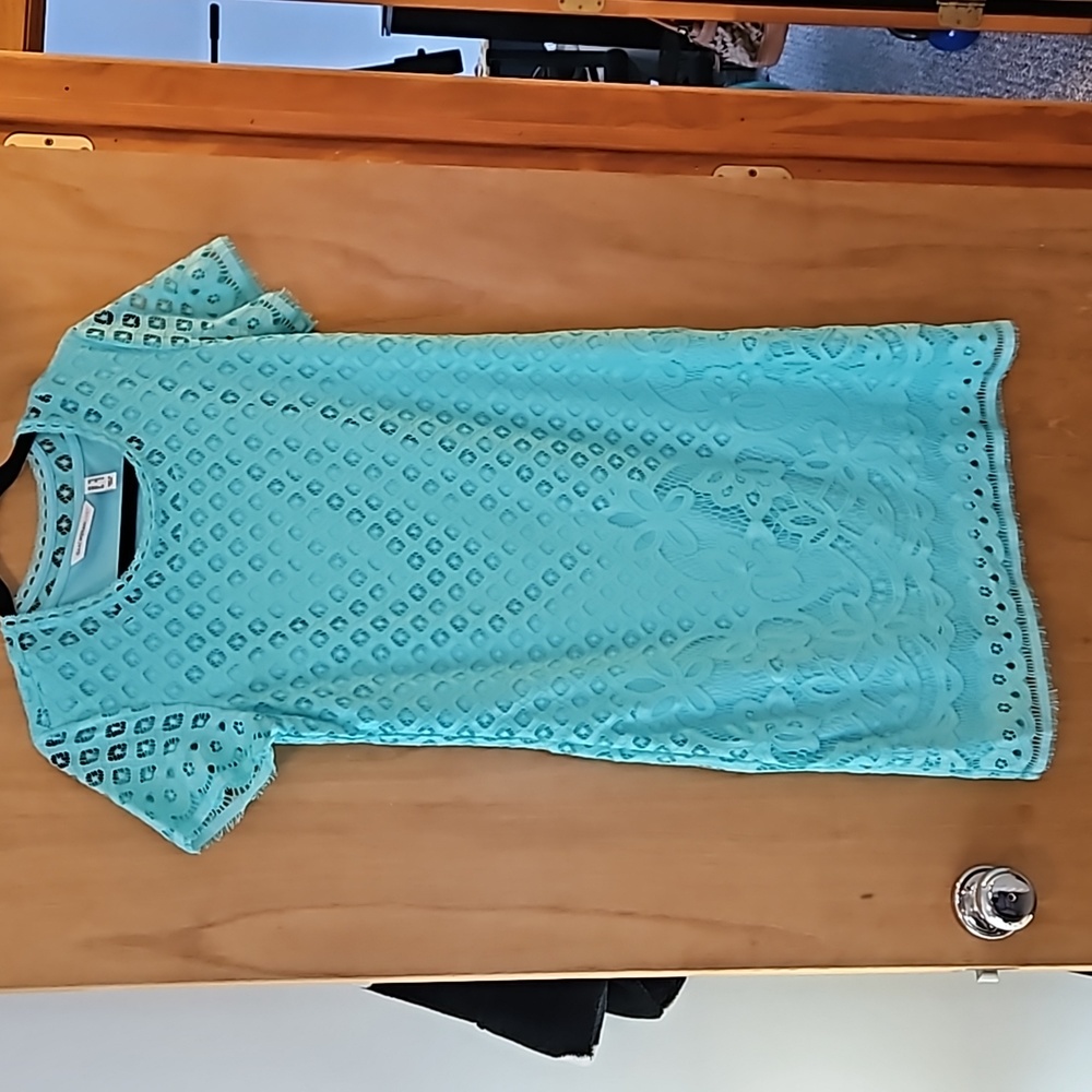 ISAAC MIZRAHI LACE SHORT SLEEVE DRESS, SIZE XS, FULLY LINED, NWOT
